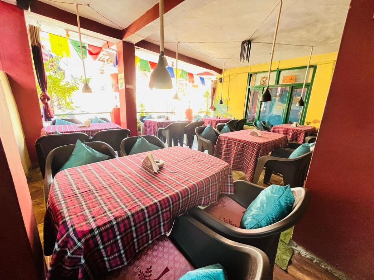 Non Stop Cafe Hostel & Stay Manāli Εξωτερικό φωτογραφία