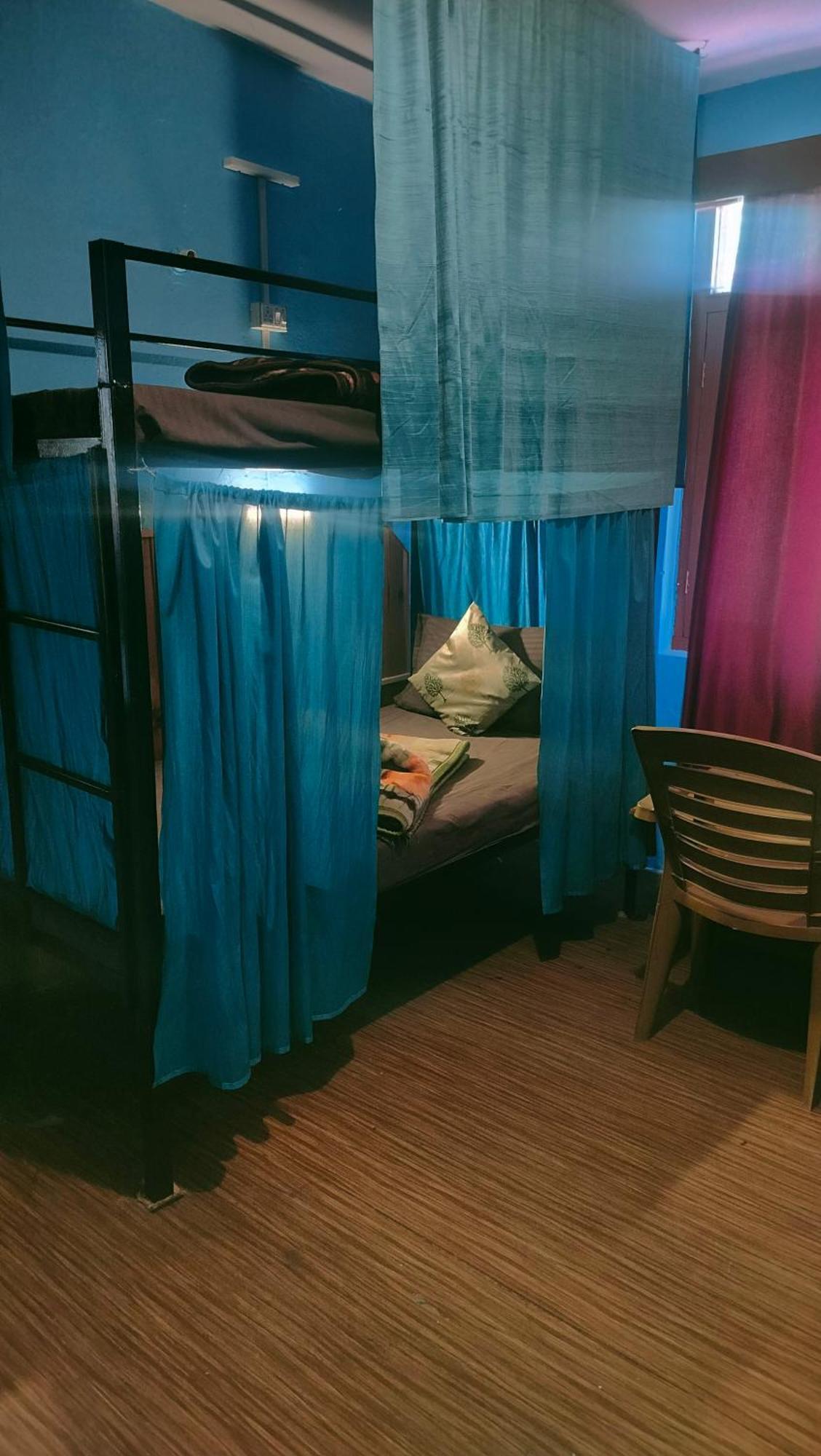 Non Stop Cafe Hostel & Stay Manāli Εξωτερικό φωτογραφία