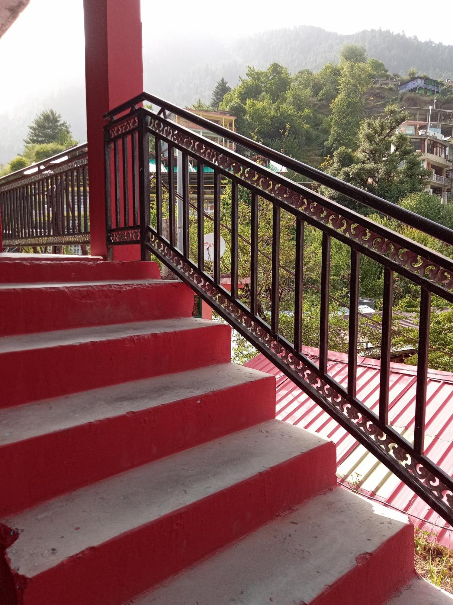 Non Stop Cafe Hostel & Stay Manāli Δωμάτιο φωτογραφία